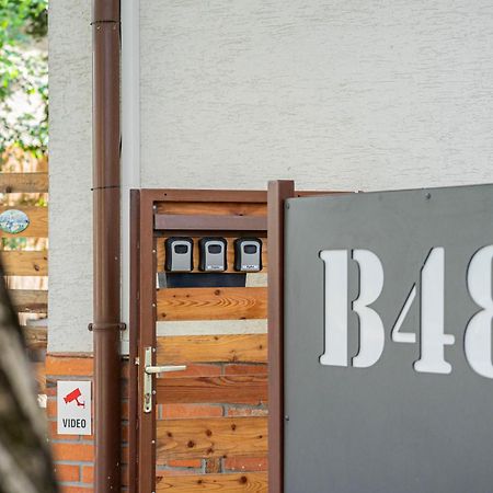 B48 Gardenhouse - A Zoeldben Kenyelmesen Villa Törökbálint Eksteriør billede